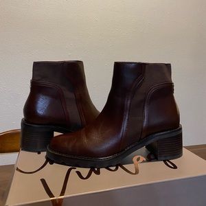 Crown Vintage Maiy 2 Bootie